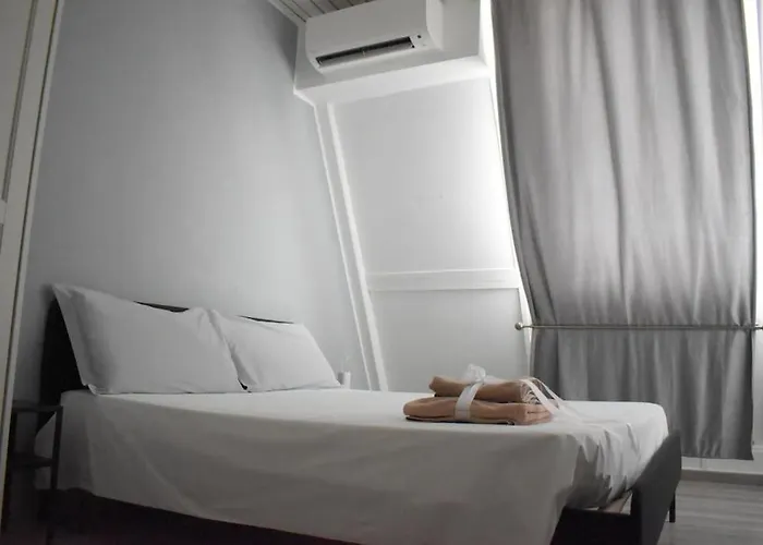 Brignole Tower Mini * Janov